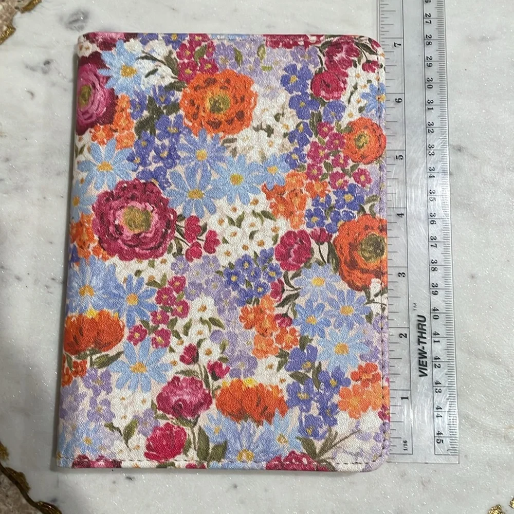 Elyse Breanne Design Kindle Case